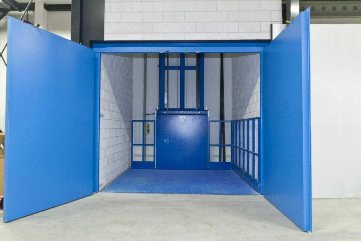 Goederenlift bij Dejima